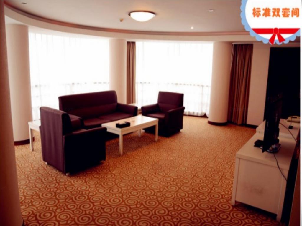 Beijing Spring Hotel Екстер'єр фото