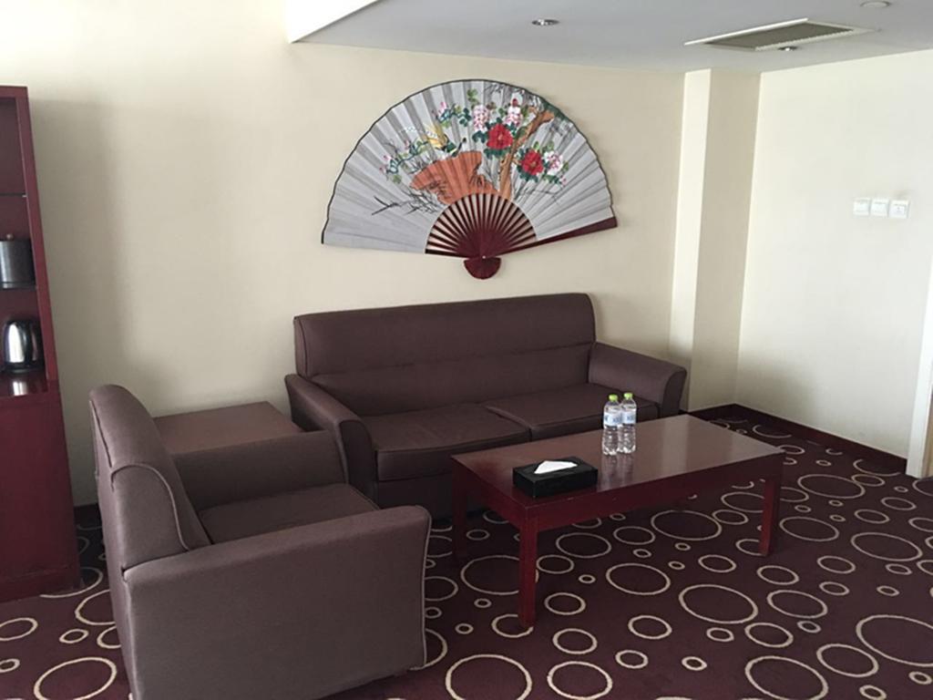 Beijing Spring Hotel Екстер'єр фото