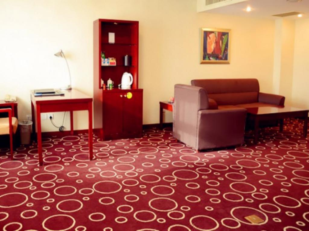 Beijing Spring Hotel Екстер'єр фото