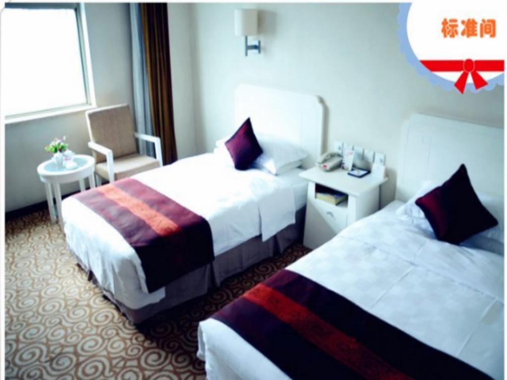 Beijing Spring Hotel Екстер'єр фото